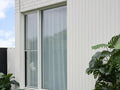 Float glass facade installation